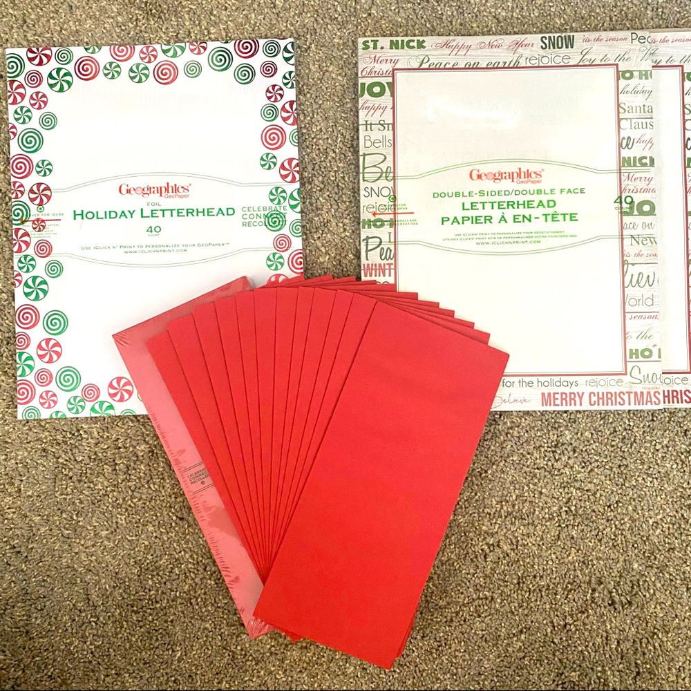 Christmas 🎄 printer paper w/ envelopes.
